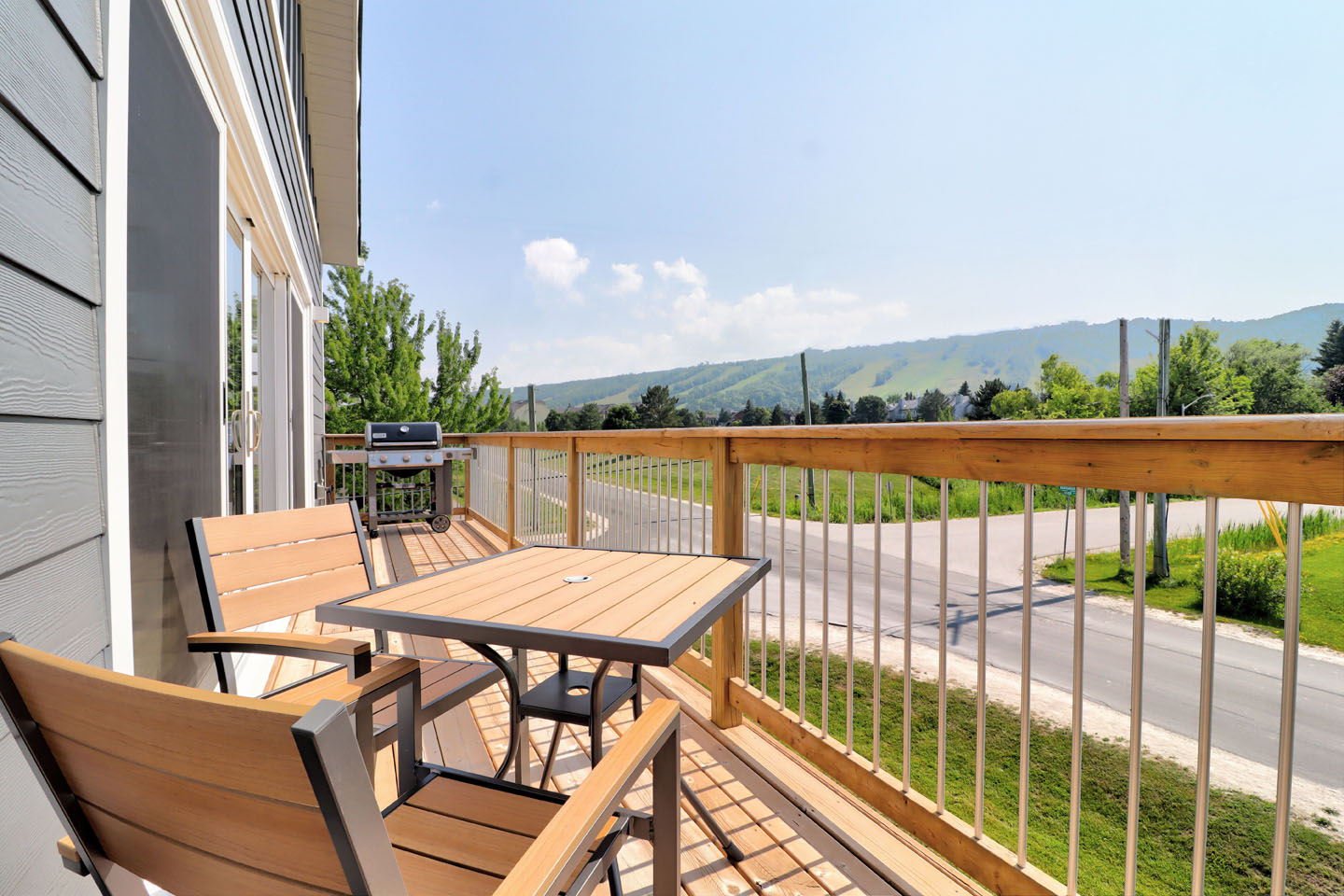 A Winter Rainbow Image