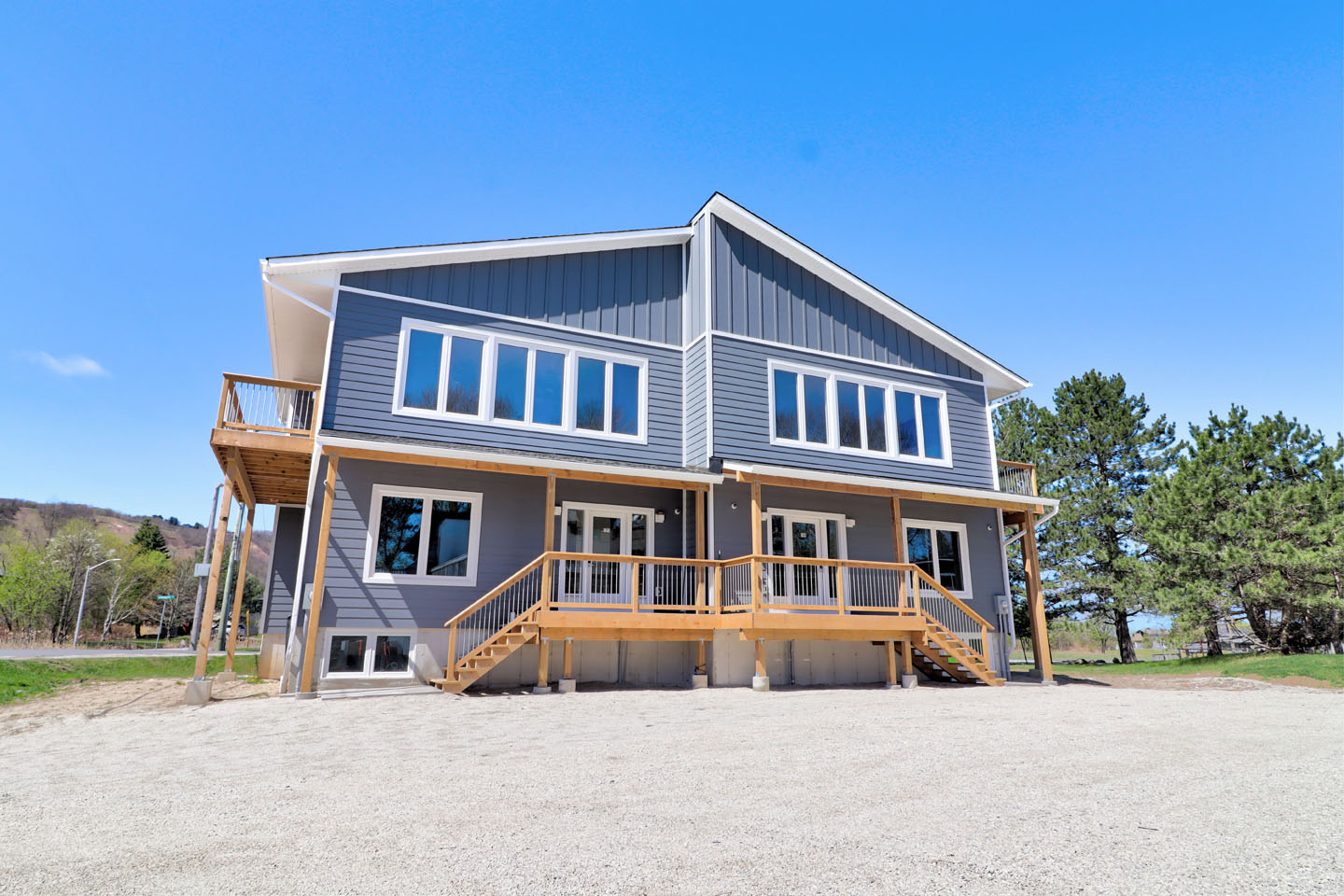 Cottage in Blue Mountain Hero