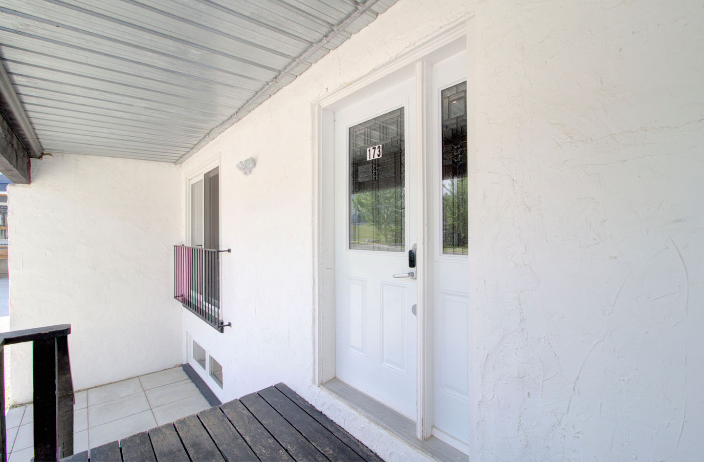 A River Flowing Image